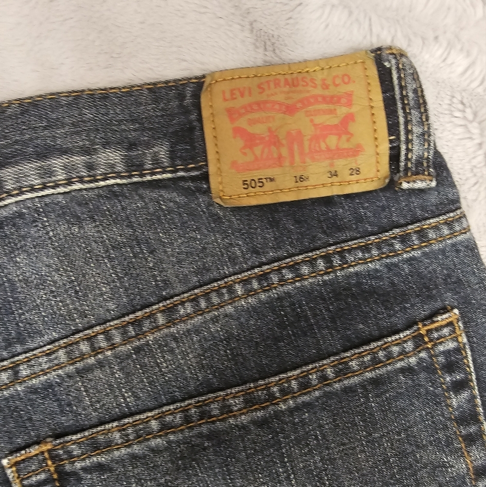 Levi’s 505 Jeans - Size 16 Husky - Picture 4 of 5